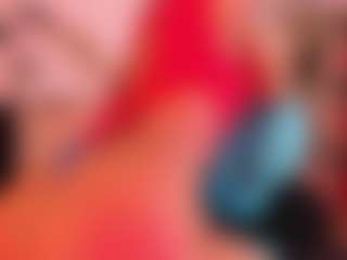 Live cam show with Tylla - Brown Hair on chickslive.net