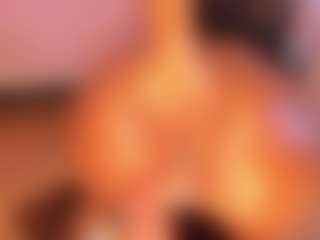 Live cam show with Tylla - Brown Hair Toys on Camsoda