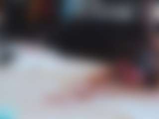 Live cam show with Kitty - Curvy on liverealitysex.com