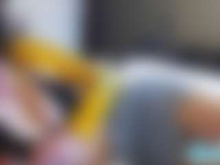Live cam show with Kitty - Fingers on liverealitysex.com