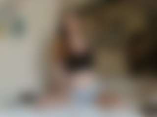 Live cam show with Kitty - Drinking on Mixed Magazine Live