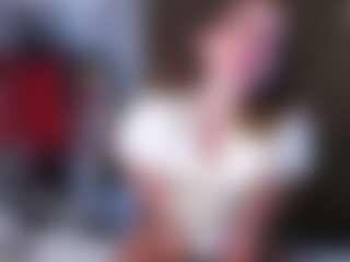 Live cam show with Kitty - Lovense Brown Hair on Pornisteam.com