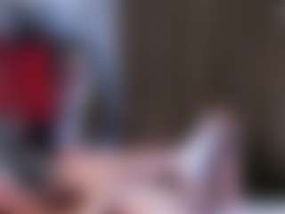 Live cam show with Kitty - Public on slutload