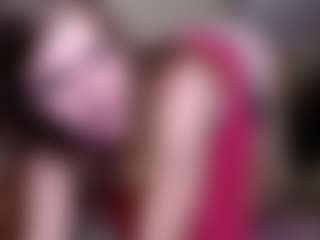 Live cam show with Kitty - Athletic Young Adult on Gym Cam Girls