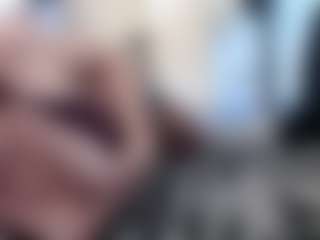 Kitty's Live Sex Cam Show