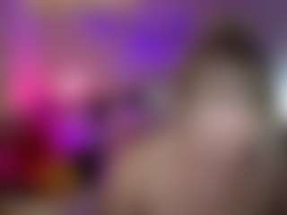 Nia-fuckalot's Live Sex Cam Show