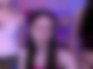 amalialowell's Live Sex Cam Show