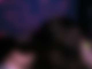 amalialowell's Live Sex Cam Show