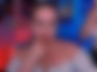 Live cam show with amalialowell - Green Eyes on Hubzter Live