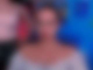 Live cam show with amalialowell - Upskirt on CSO-WL
