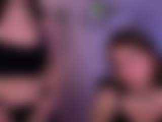 amalialowell's Live Sex Cam Show