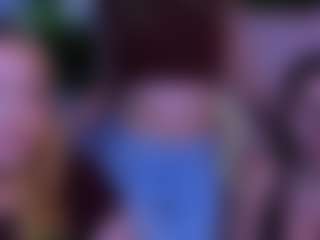 amalialowell's Live Sex Cam Show