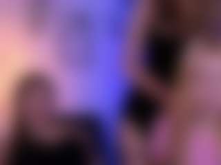 amalialowell's Live Sex Cam Show