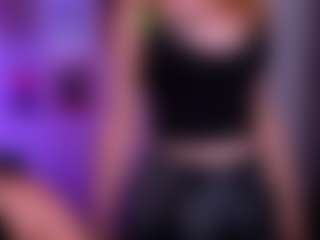 amalialowell's Live Sex Cam Show