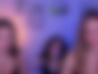 amalialowell's Live Sex Cam Show