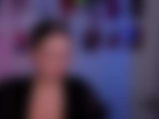 amalialowell's Live Sex Cam Show