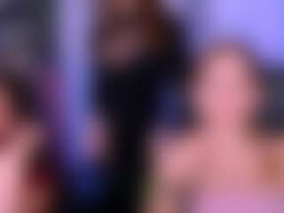 Live cam show with amalialowell - Brown Hair on Strip Flash - Live Sex Shows