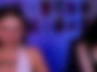 Live cam show with amalialowell - Green Eyes on Stripli.com