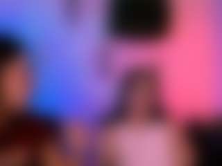 Live cam show with amalialowell - HD on Camversity