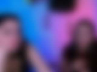 Live cam show with amalialowell - Green Eyes on fapnchat