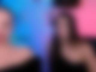 Live cam show with amalialowell - Tease on Dolls Live