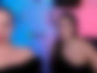 Live cam show with amalialowell - Tease on crypto-cams