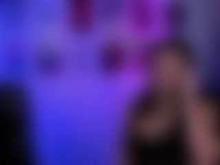 amalialowell's Live Sex Cam Show