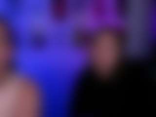 Live cam show with amalialowell - Tease on StripNow