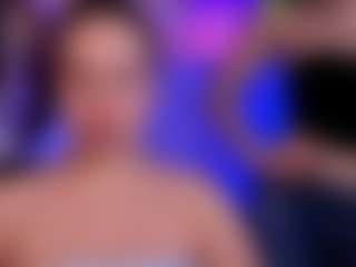amalialowell's Live Sex Cam Show