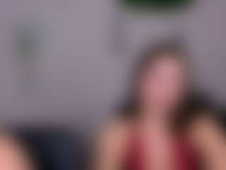 Live cam show with amalialowell - Green Eyes on CamwithHer