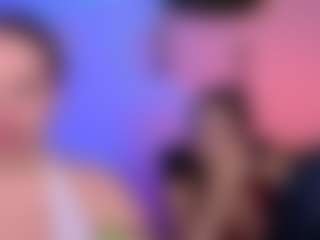 amalialowell's Live Sex Cam Show