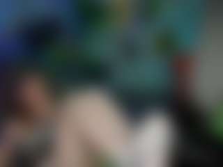 Ave's Live Sex Cam Show