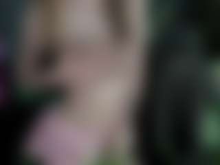 Ave's Live Sex Cam Show