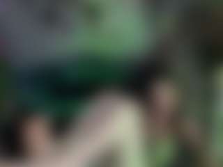Ave's Live Sex Cam Show