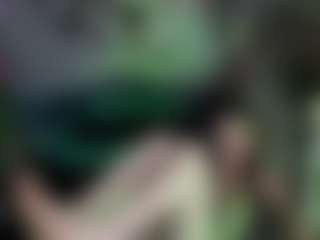 Ave's Live Sex Cam Show
