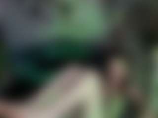 Ave's Live Sex Cam Show