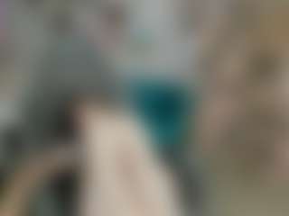 Live cam show with Ave - Nipple Play on Camming Site