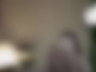 Live cam show with Ave - College on Camming Site