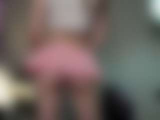 Live cam show with Ave - Smoke on alttransgirls