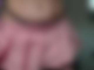 Ave's Live Sex Cam Show
