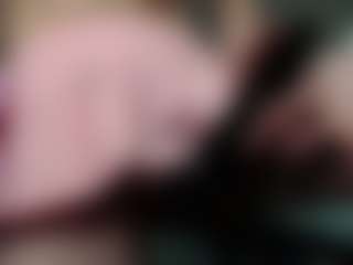 Live cam show with Ave - Upskirt on Fling VIP Chat