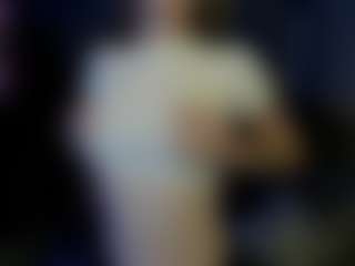 Live cam show with Ave - Sweet on Dolls Live