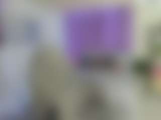 Live cam show with Ave - Badbitch on CamClone