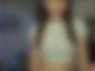 Live cam show with Ave - Upskirt on Mixed Magazine Live