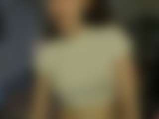 Live cam show with Ave - Upskirt on instabang