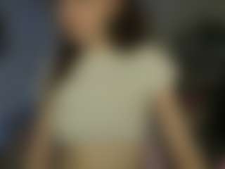 Spettacolo in cam dal vivo con Ave - Sweet su Camsoda