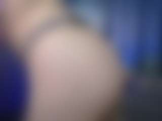 Live cam show with Ave - Cute on https://playwithruby.com