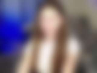 Spettacolo in cam dal vivo con Ave - Smoke su Camsoda