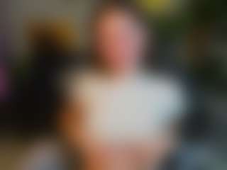 Ave's Live Sex Cam Show