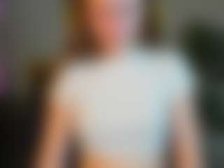 Ave's Live Sex Cam Show
